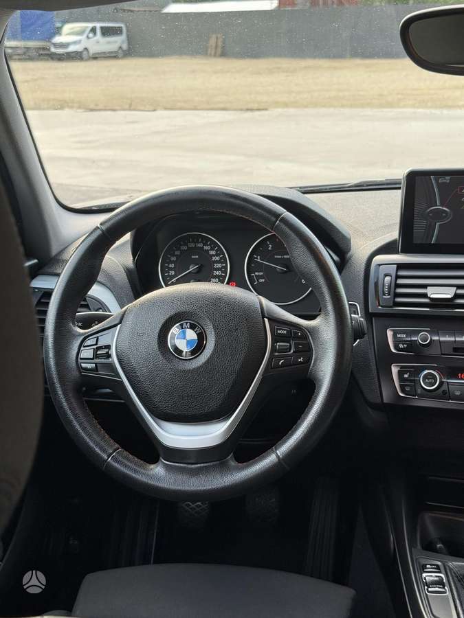 BMW 120, 2.0 l., Хэтчбек