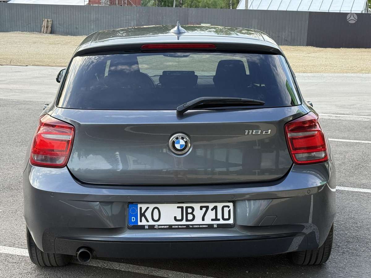 BMW 120, 2.0 l., Хэтчбек