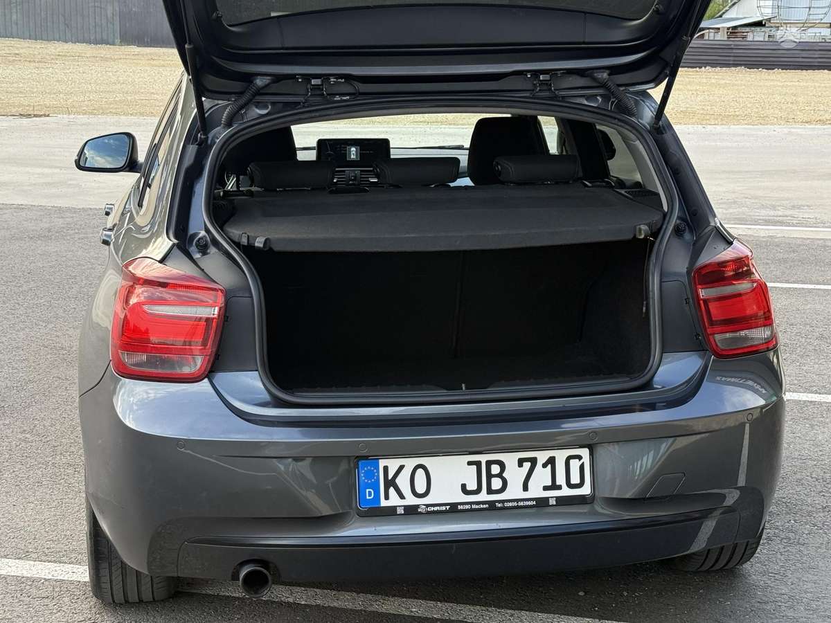 BMW 120, 2.0 l., Хэтчбек