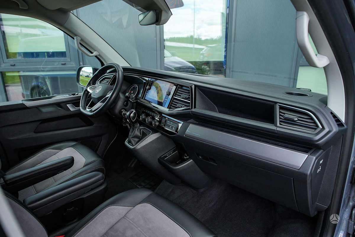 Volkswagen Multivan, 2.0 l., Минивэн