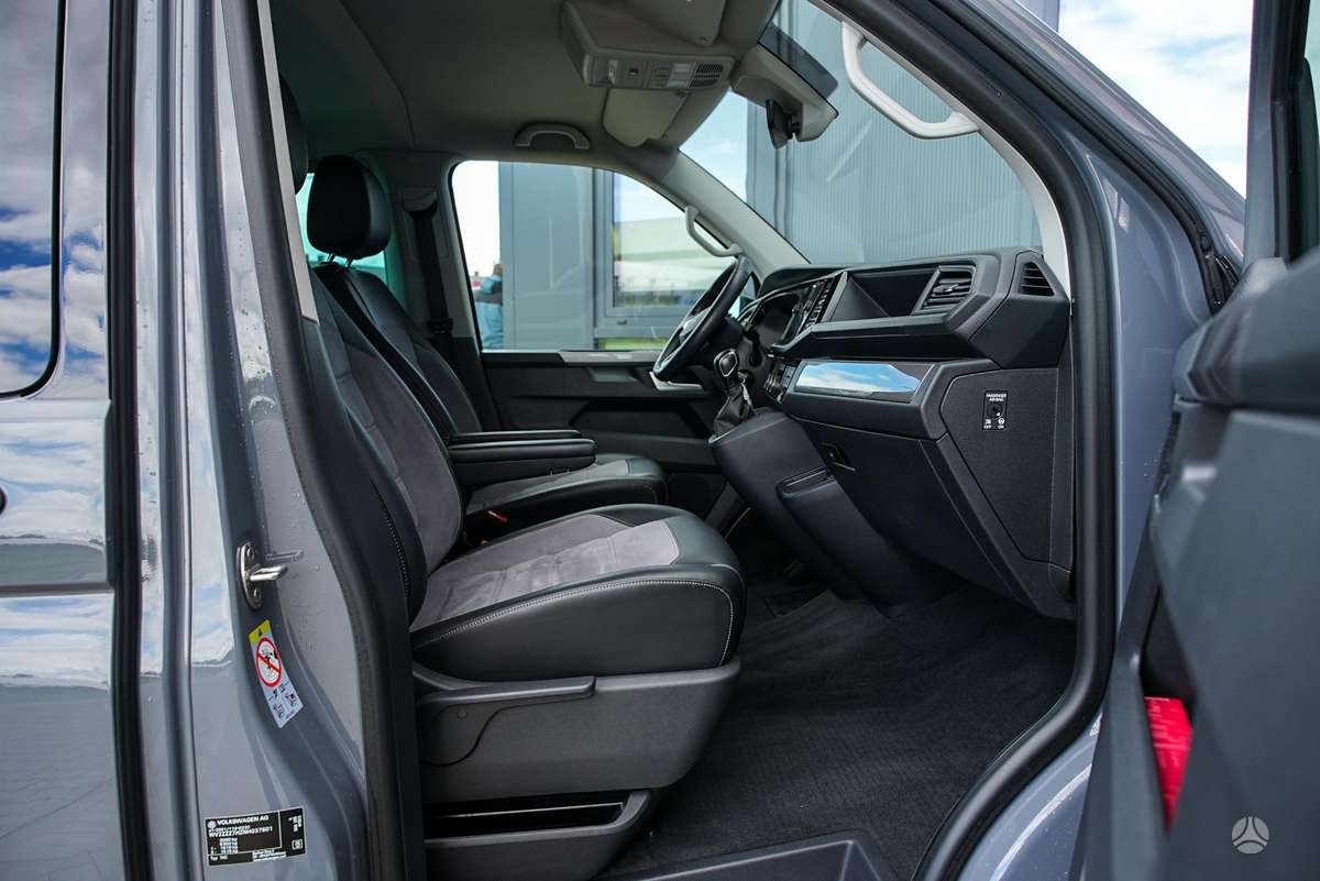 Volkswagen Multivan, 2.0 l., Минивэн