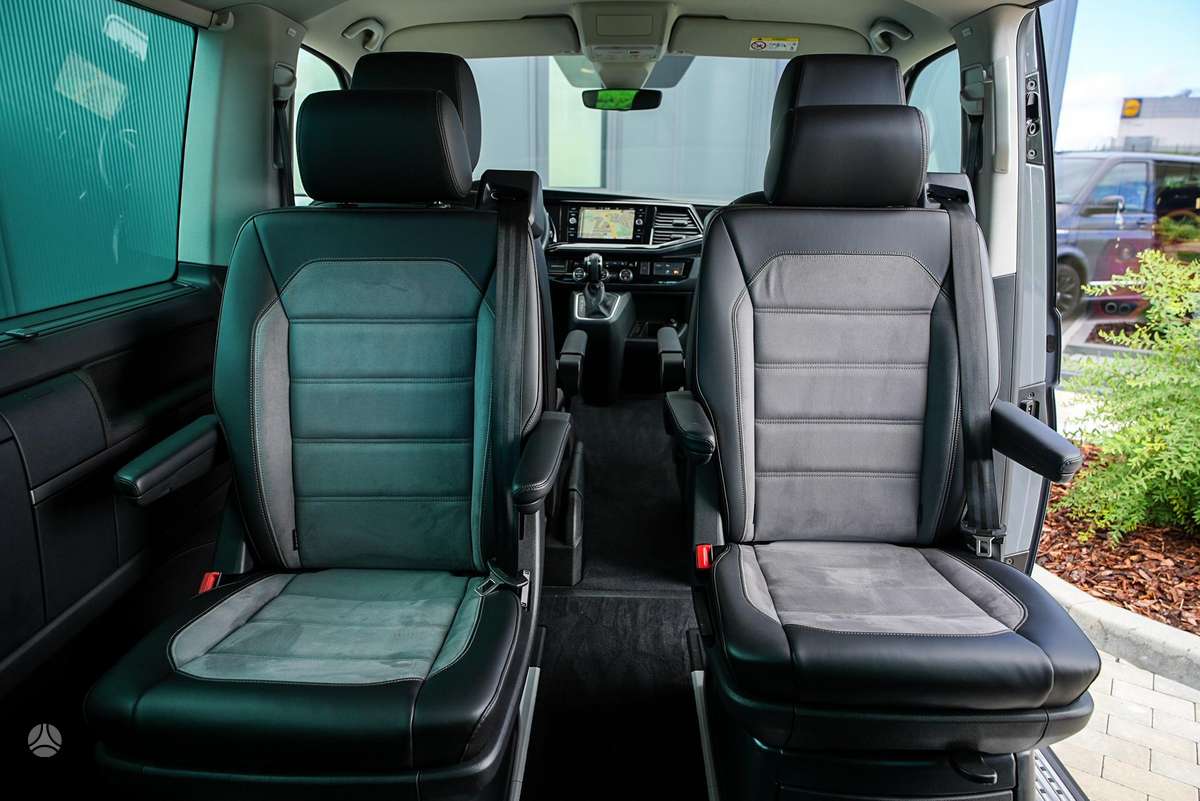 Volkswagen Multivan, 2.0 l., Минивэн