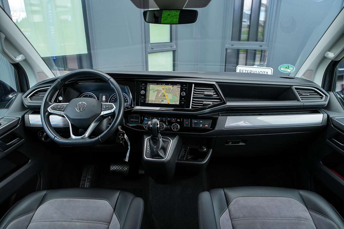 Volkswagen Multivan, 2.0 l., Минивэн