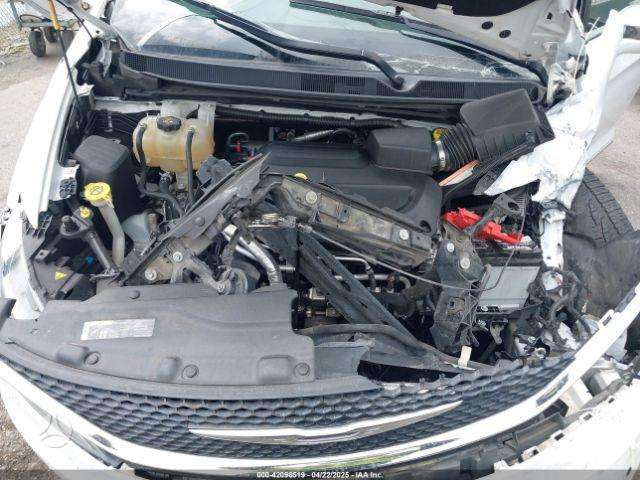Chrysler Pacifica Limited komplektacija