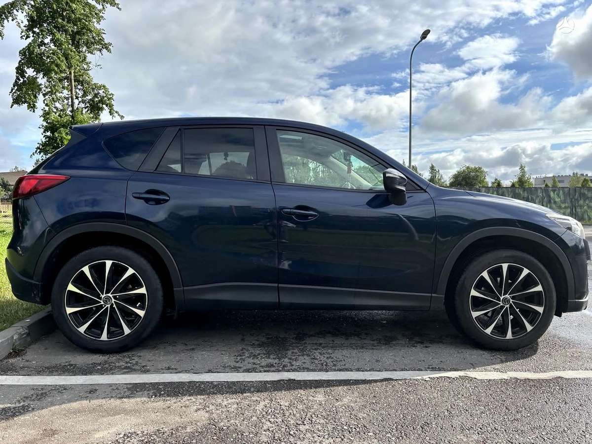 Mazda CX-5, 2.2 l., Внедорожник / Кроссовер
