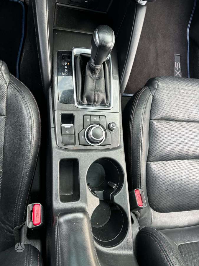 Mazda CX-5, 2.2 l., Внедорожник / Кроссовер
