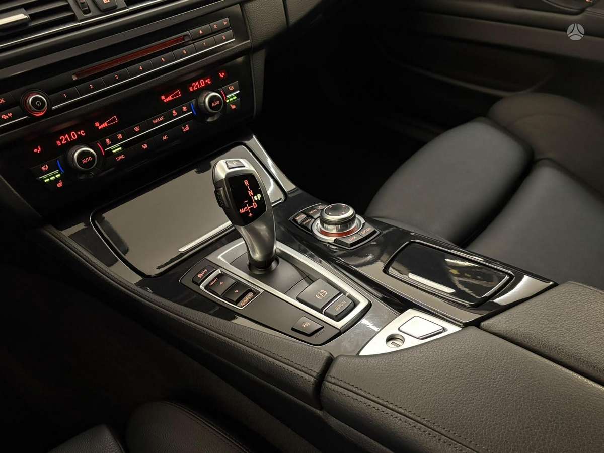 BMW 535, 3.0 l., Седан