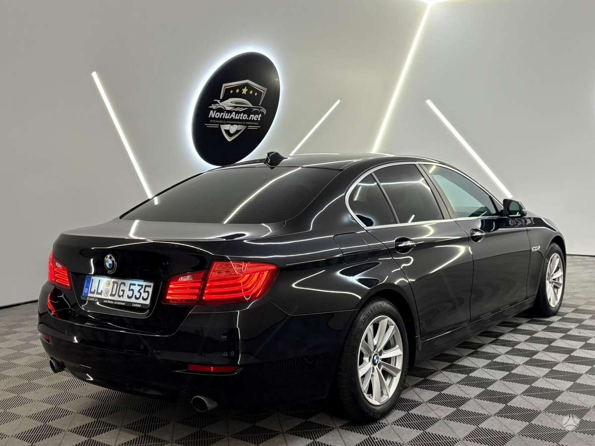 BMW 535, 3.0 l., Седан