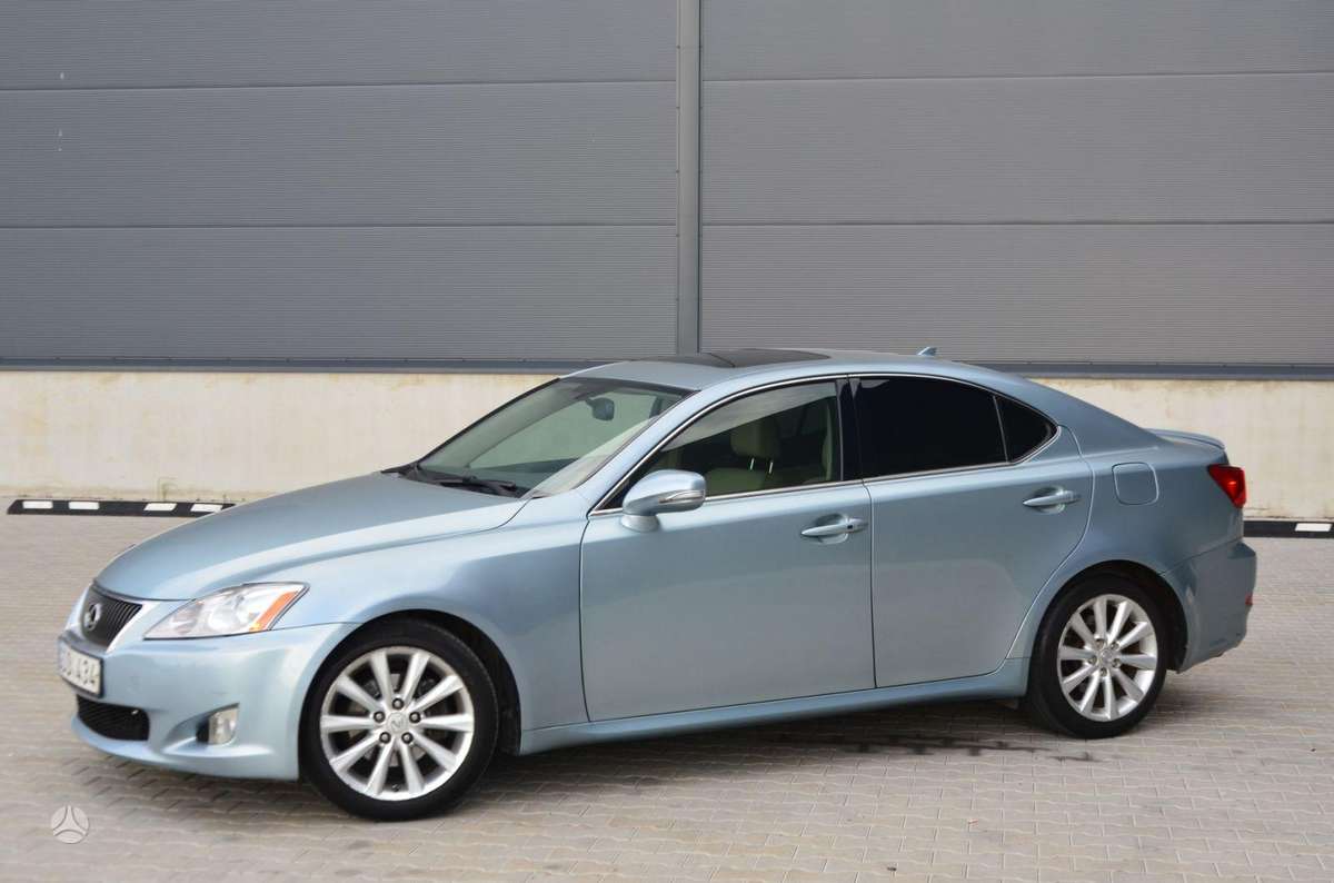 Lexus IS 250, 2.5 l., Седан