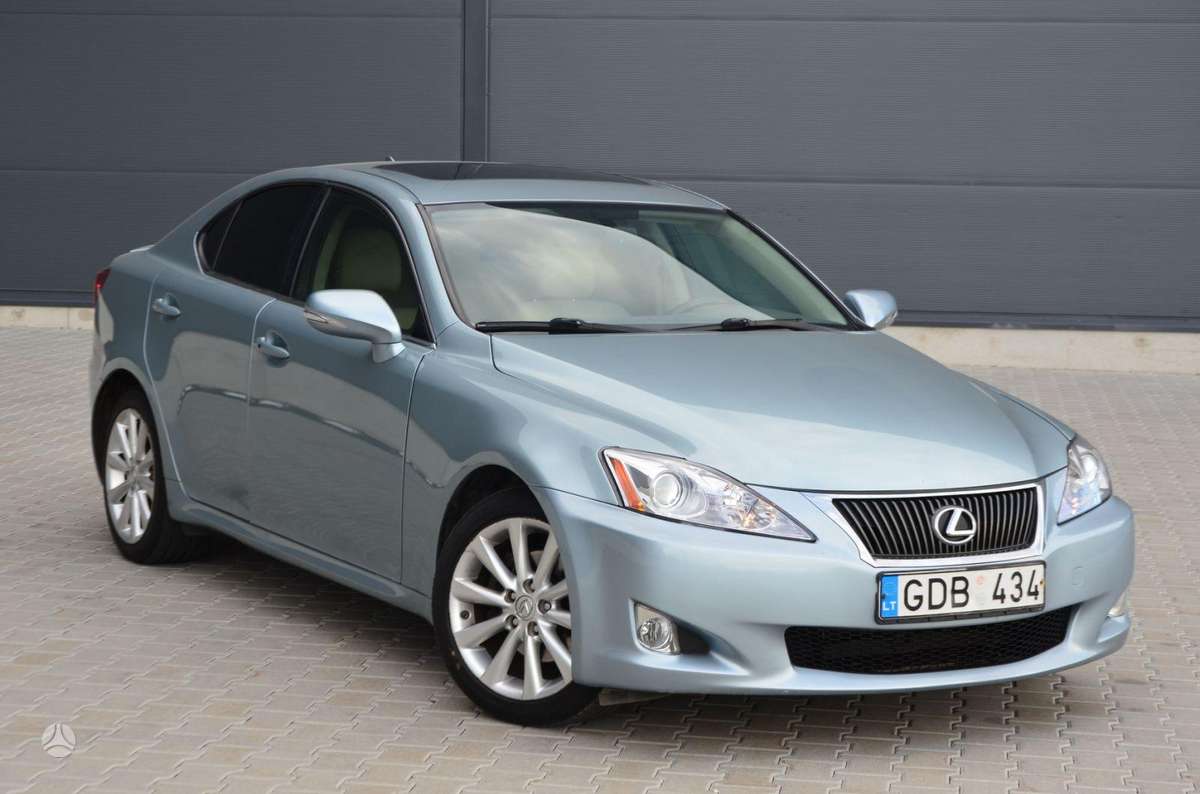 Lexus IS 250, 2.5 l., Седан