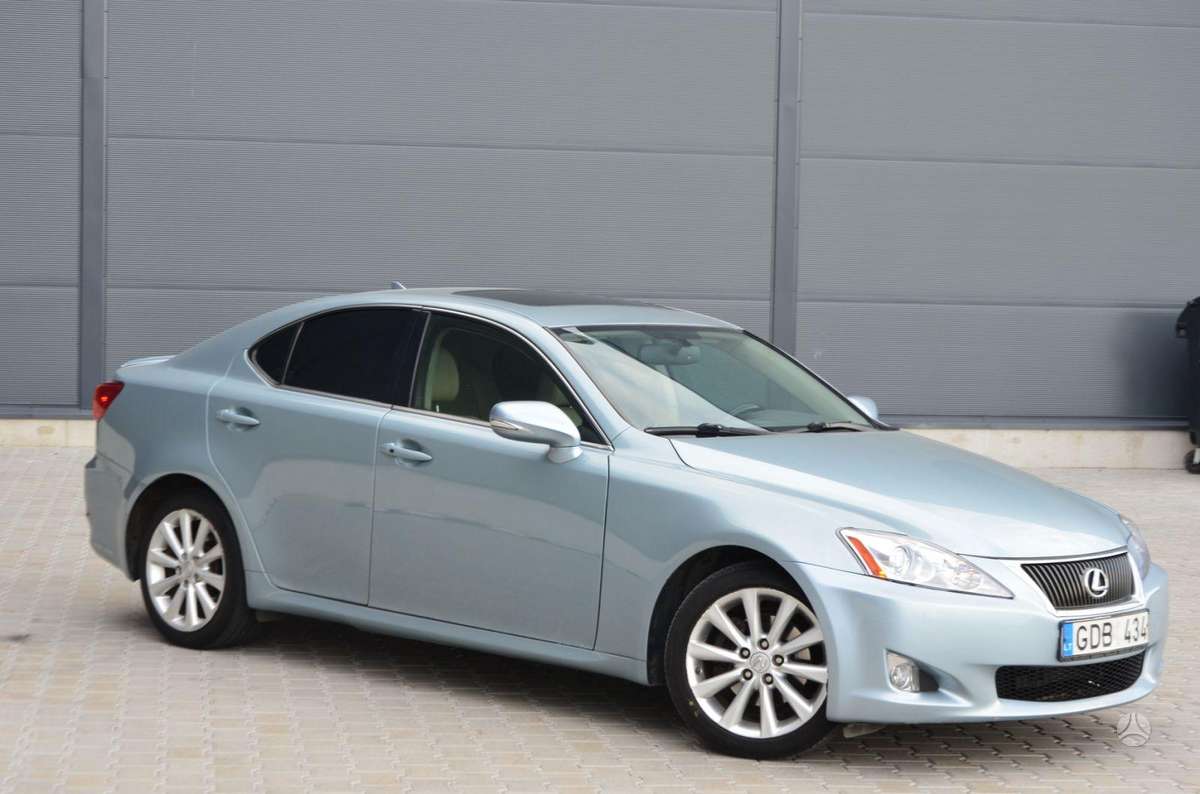 Lexus IS 250, 2.5 l., Седан