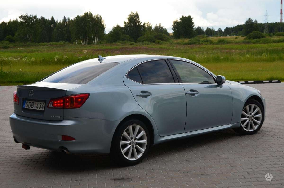 Lexus IS 250, 2.5 l., Седан