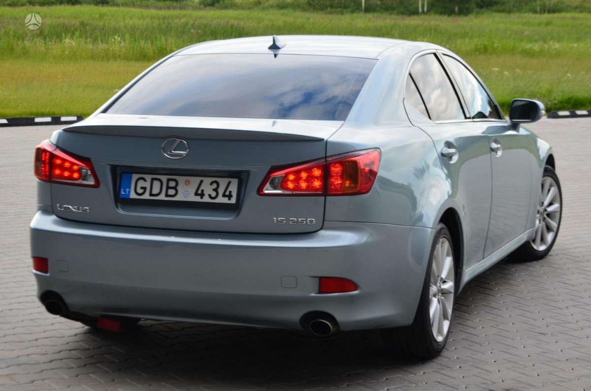 Lexus IS 250, 2.5 l., Седан