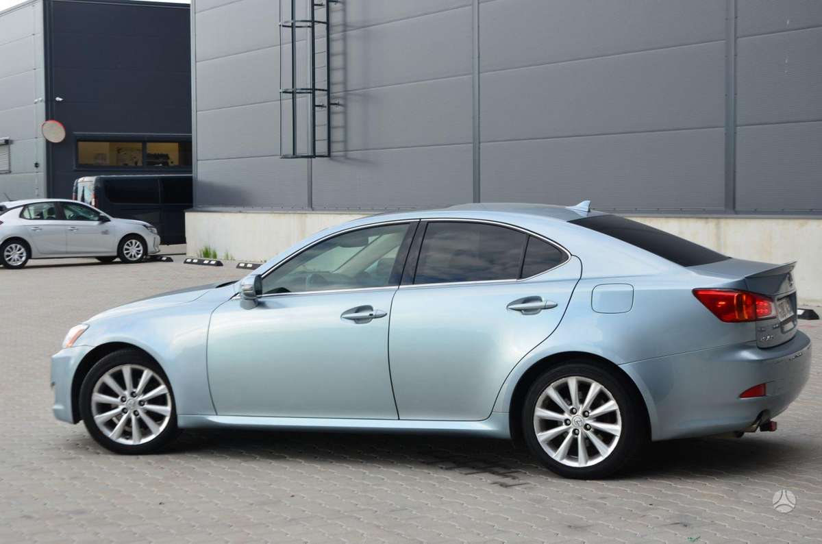 Lexus IS 250, 2.5 l., Седан