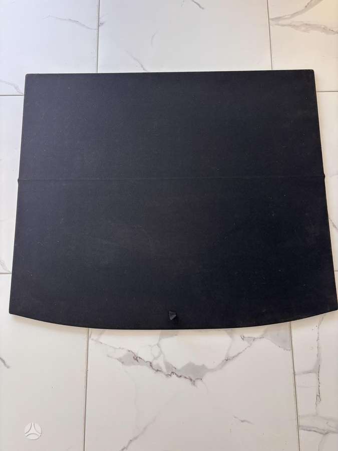 Toyota RAV4 salono detalės
