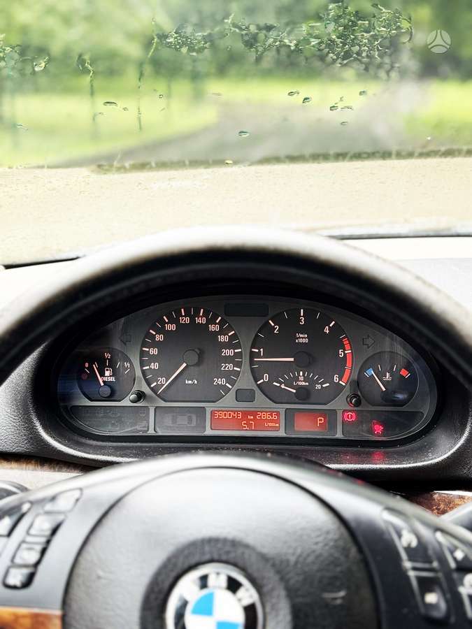 BMW 320, 2.0 l., Седан