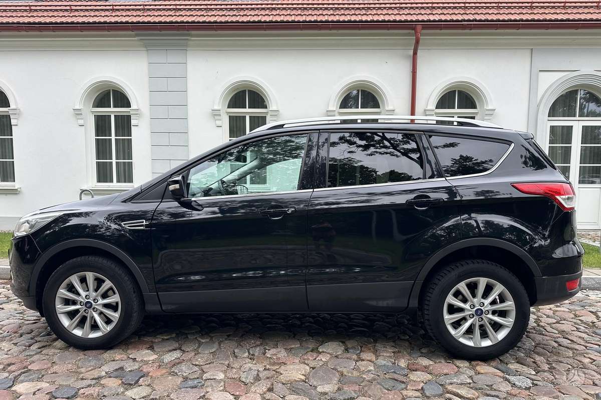 Ford Kuga, 2.0 l., off-road / crossover