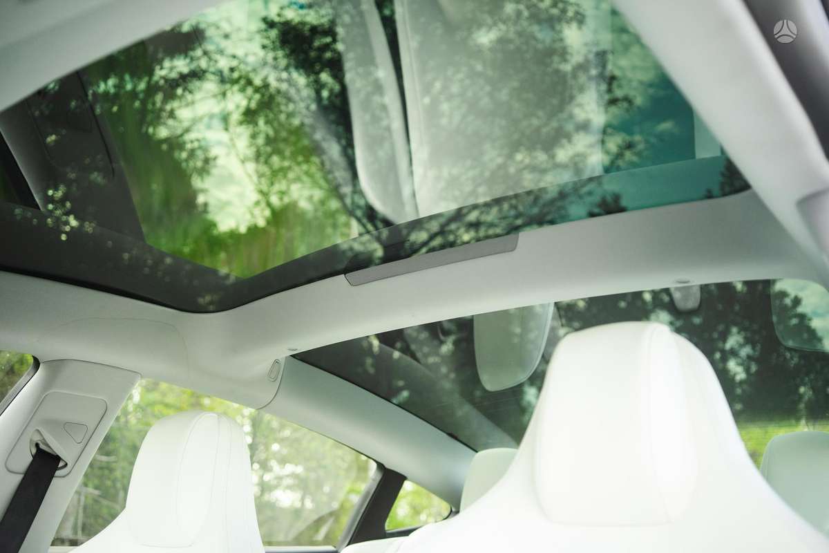 Tesla Model 3, 72 kWh, hečbekas