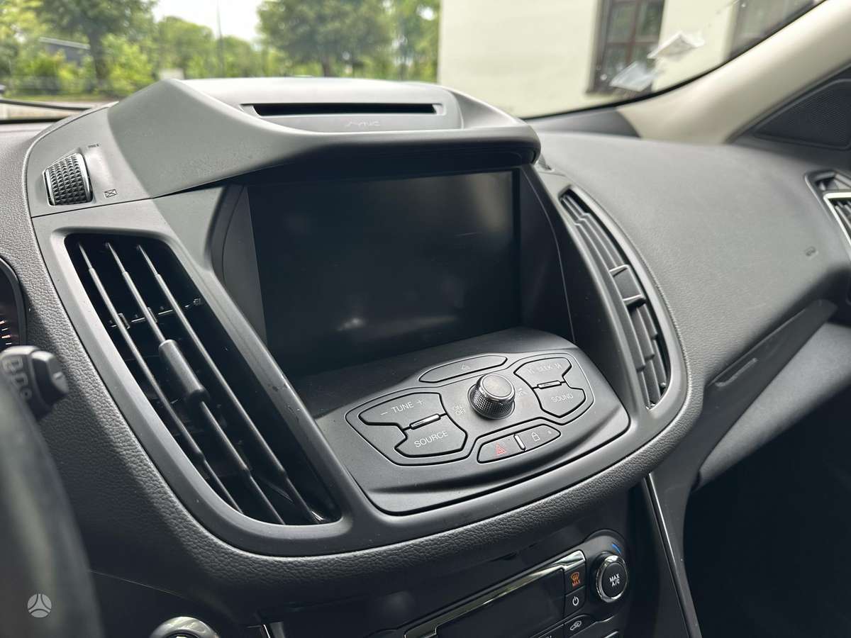 Ford Kuga, 2.0 l., off-road / crossover
