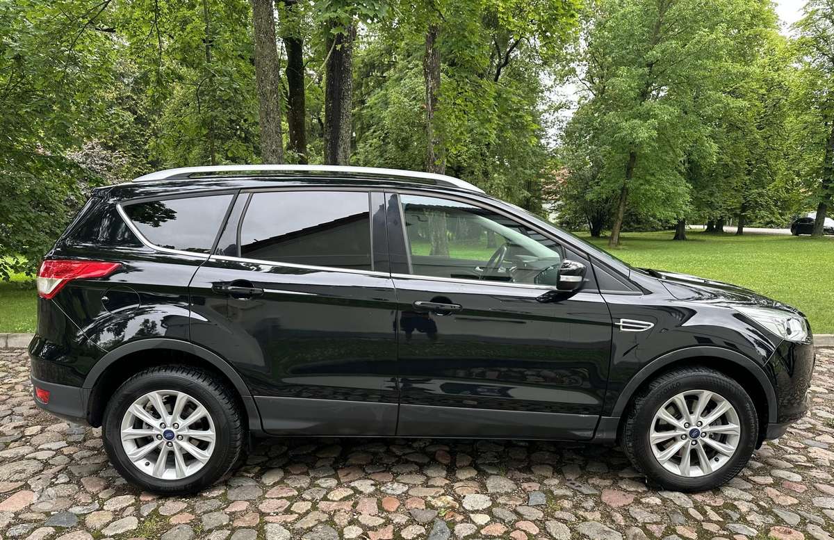 Ford Kuga, 2.0 l., off-road / crossover