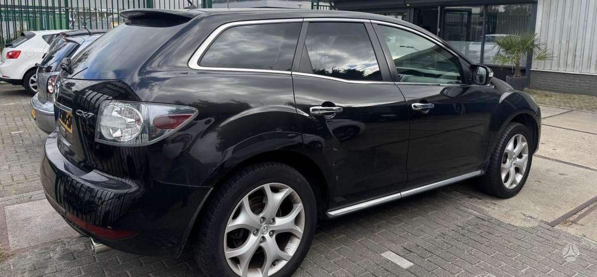 Mazda CX-7, 2.2 l., off-road / crossover