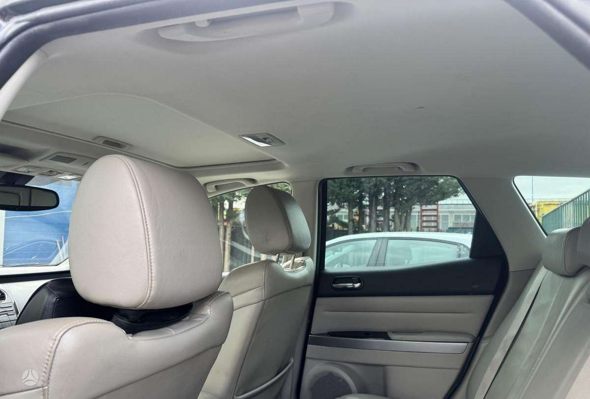 Mazda CX-7, 2.2 l., Внедорожник / Кроссовер