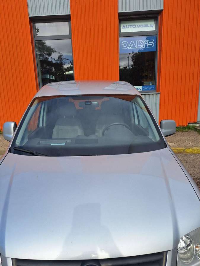 Volkswagen Caddy - 2