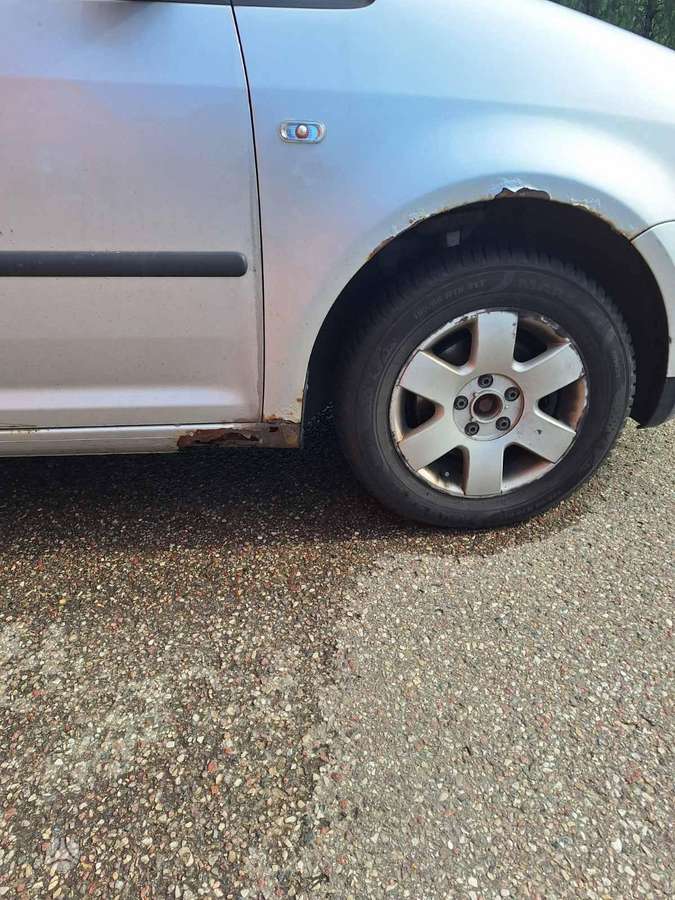Volkswagen Caddy - 4