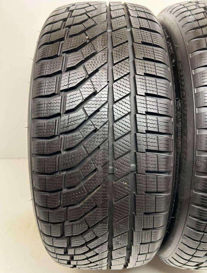 Falken EuroWinter HS02 PRO 2022m, зимние 245/45 R19