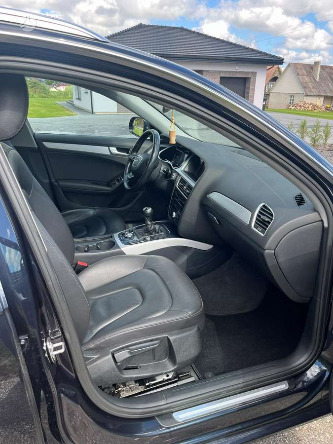 Audi A4, 2.0 l., Универсал