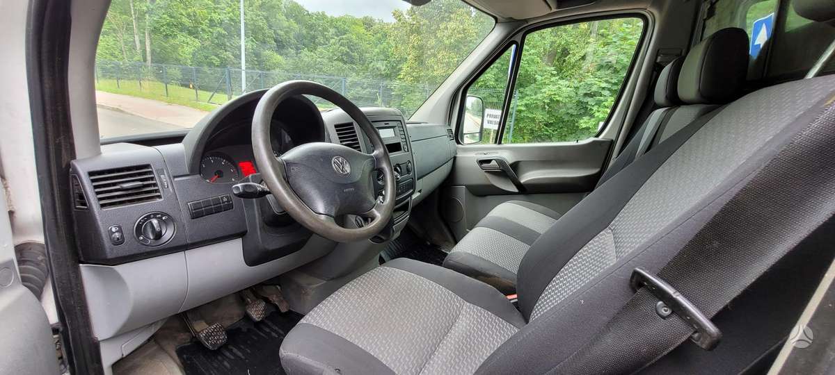 Volkswagen Crafter - 8
