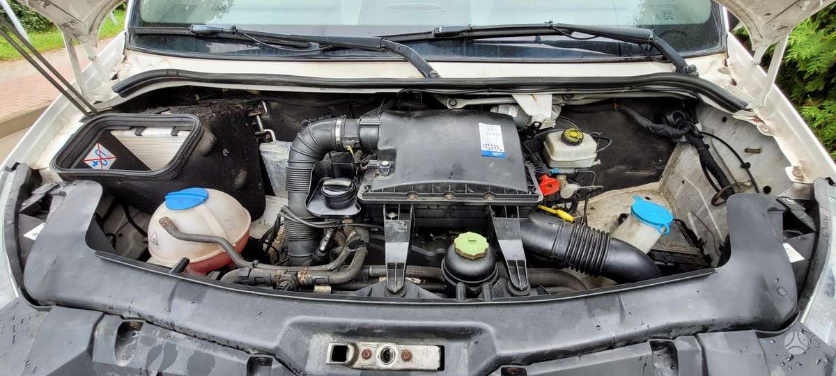 Volkswagen Crafter - 10