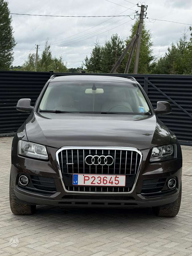 Audi Q5, 2.0 l., Внедорожник / Кроссовер