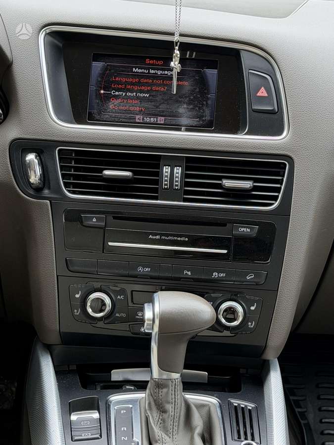 Audi Q5, 2.0 l., Внедорожник / Кроссовер