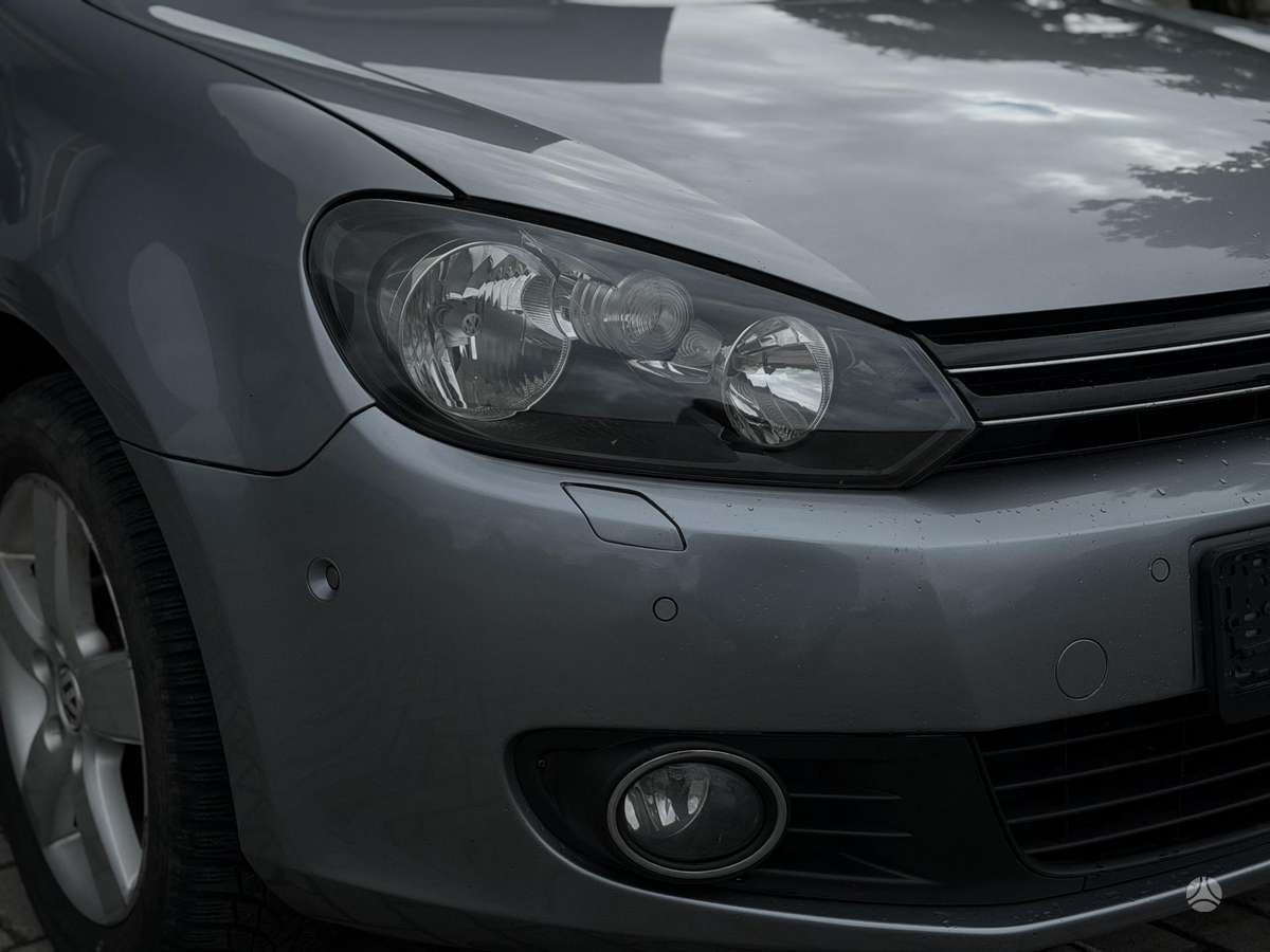 Volkswagen Golf, 1.2 l., hatchback