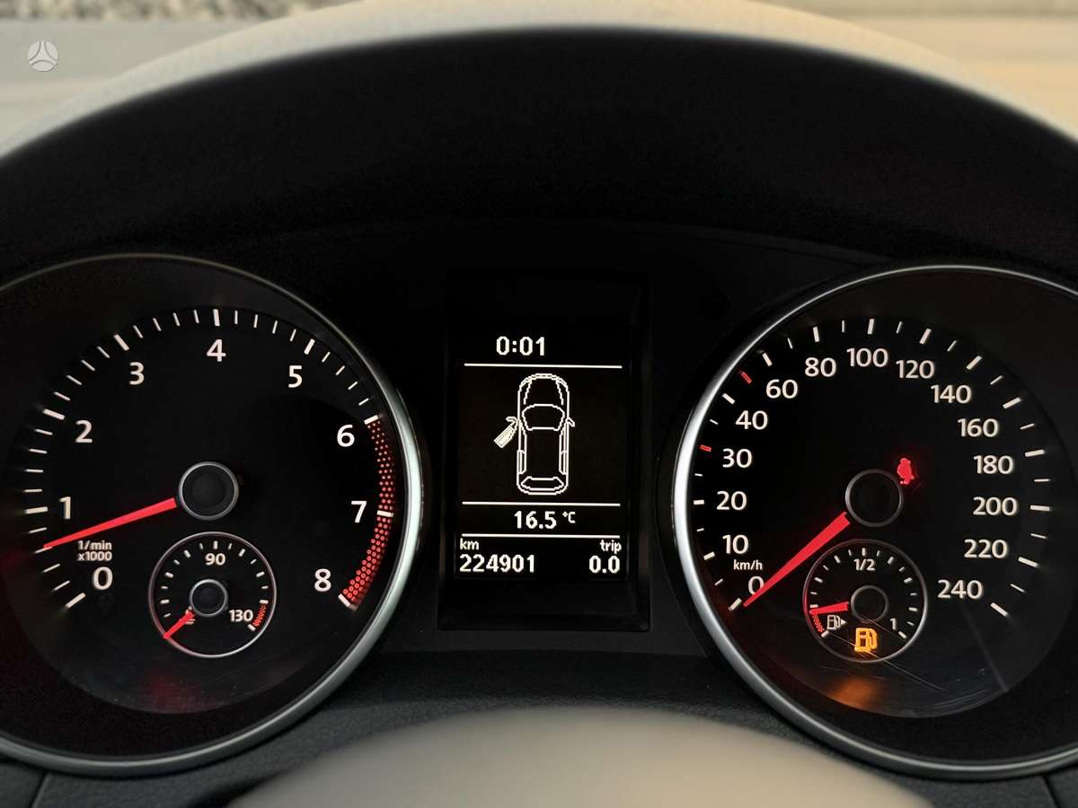 Volkswagen Golf, 1.2 l., hatchback
