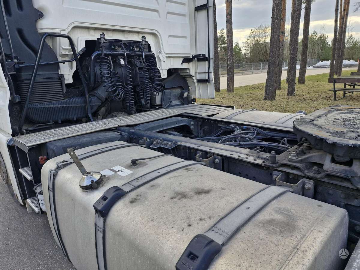 MAN TGX 18.500, double sleeper