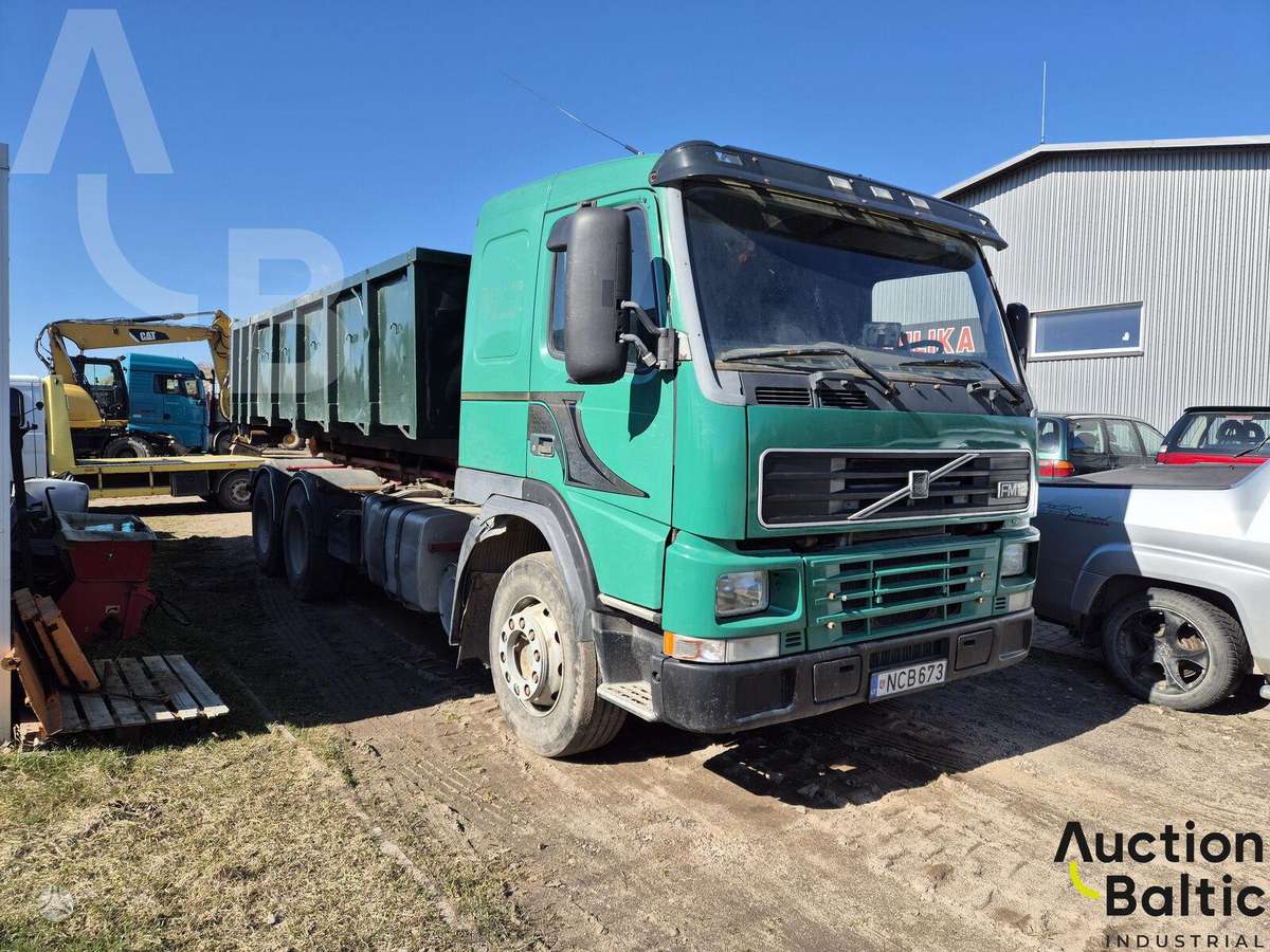 Volvo FM12 6X4, самосвалы