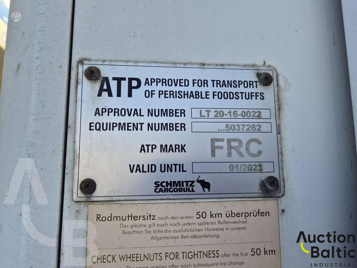Schmitz SKO 24, užuolaidinės / tentinės