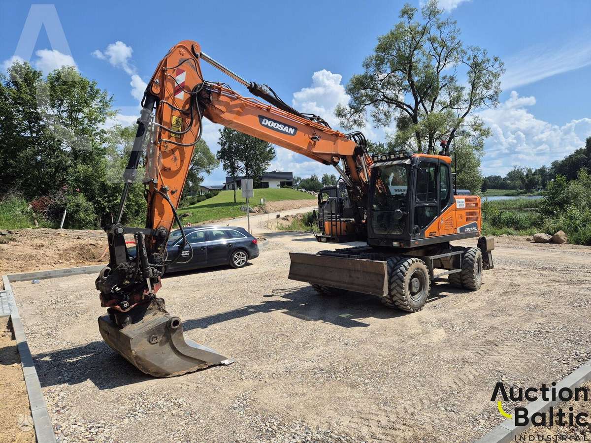 Doosan DX 170 W-5, экскаваторы