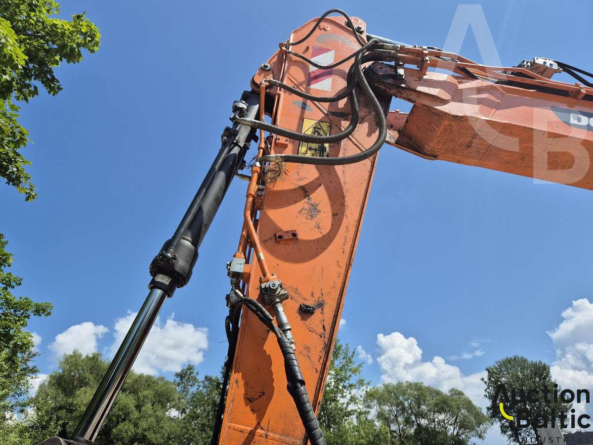 Doosan DX 170 W-5, ekskavatoriai