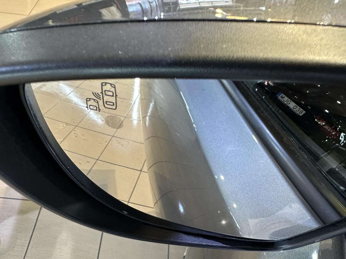 Nissan Leaf, 40 kWh, hatchback