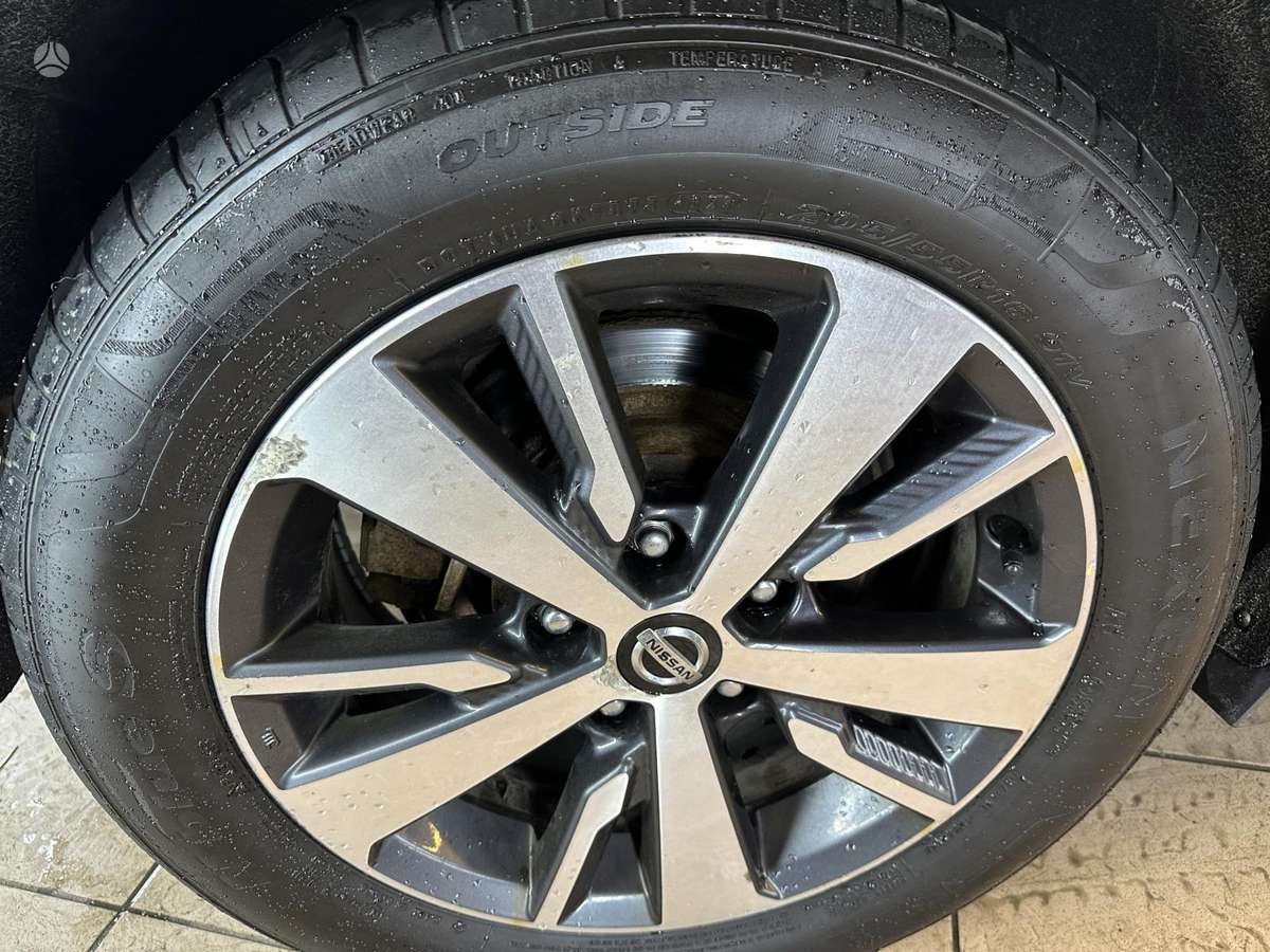 Nissan Leaf, 40 kWh, hatchback
