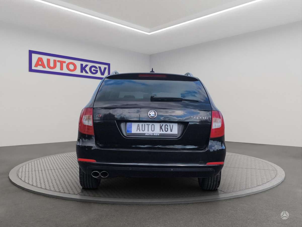 Skoda Superb, 2.0 l., Универсал