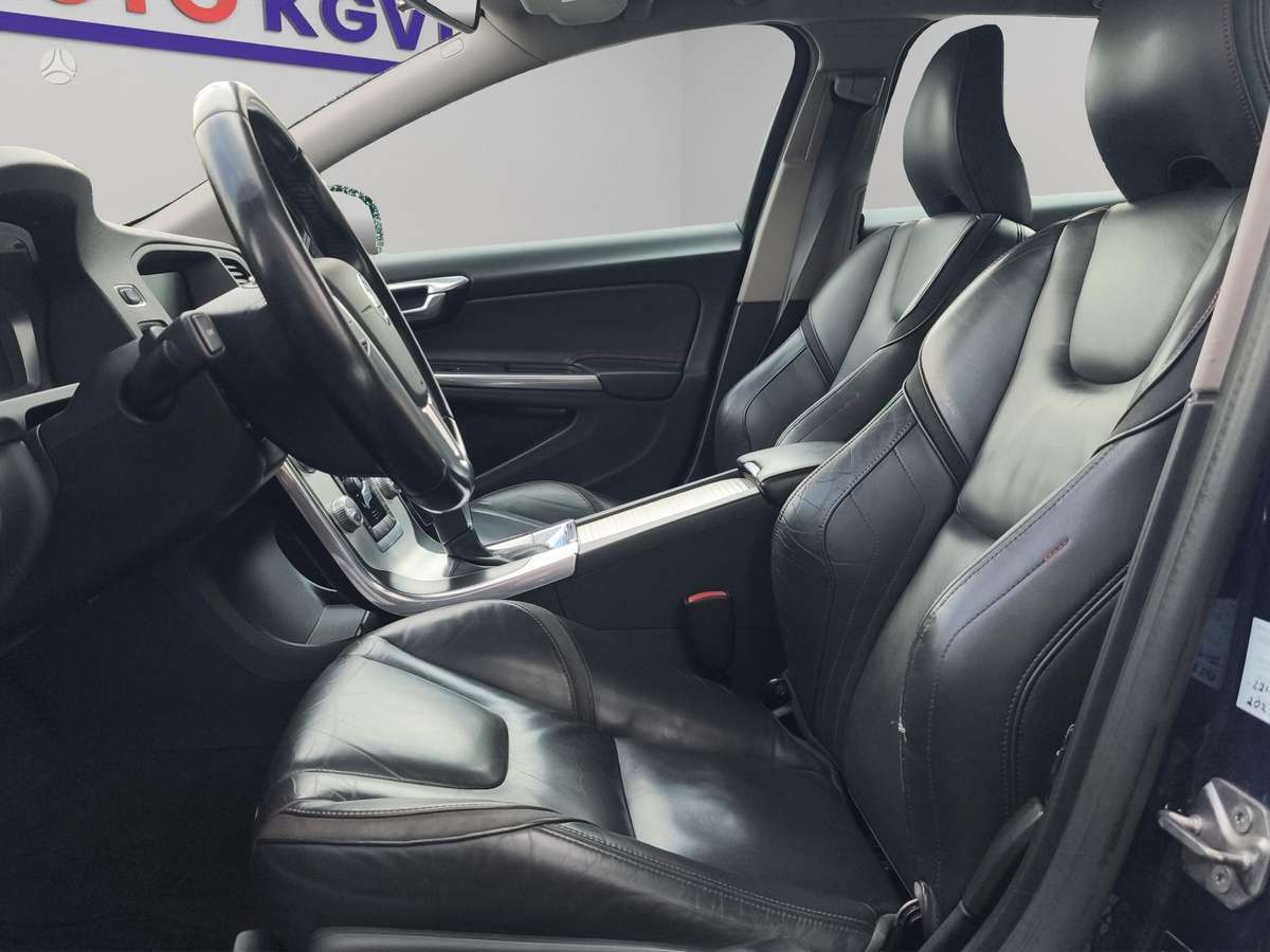 Volvo V60, 2.0 l., Универсал