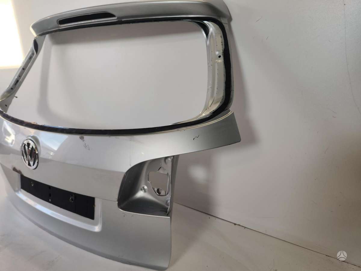 Volkswagen Golf Plus hood (front, rear)