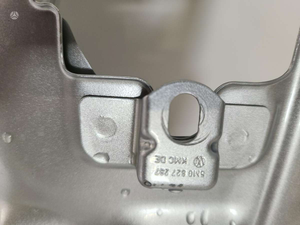 Volkswagen Golf Plus hood (front, rear)