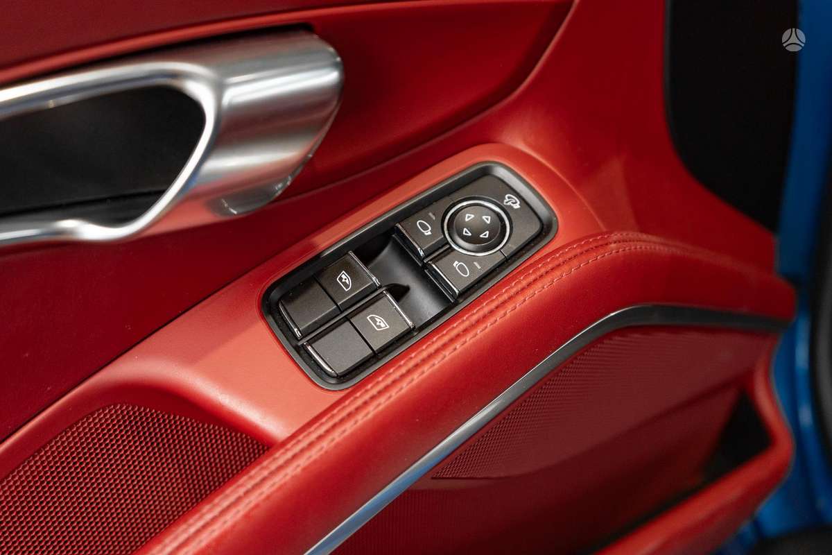 Porsche Cayman, 2.0 l., coupe