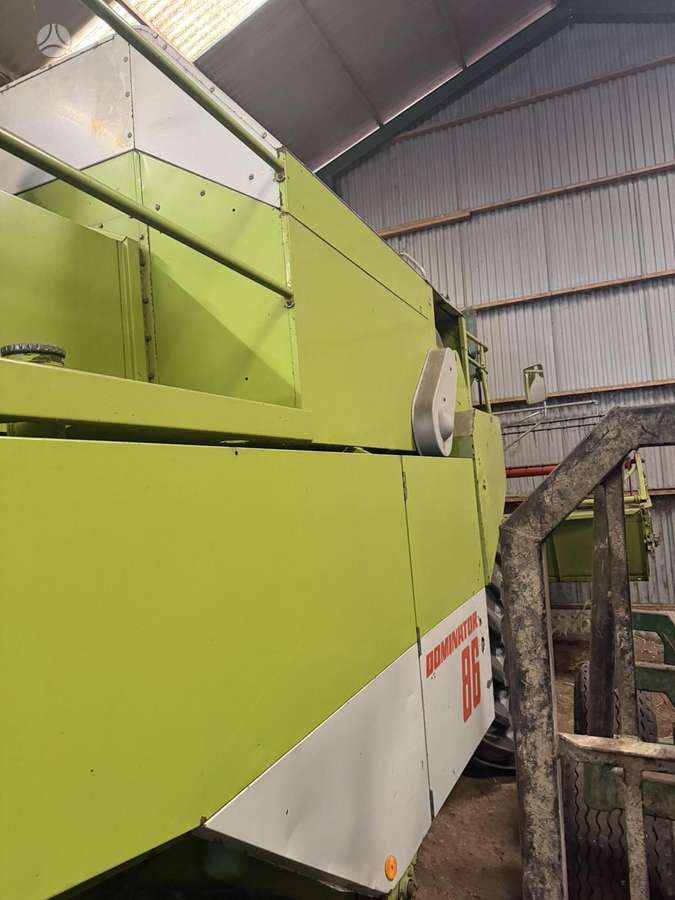 Claas Dominator 86, combine harvesters