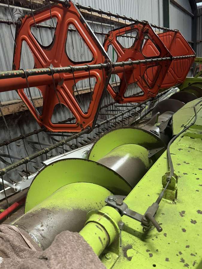 Claas Dominator 86, combine harvesters